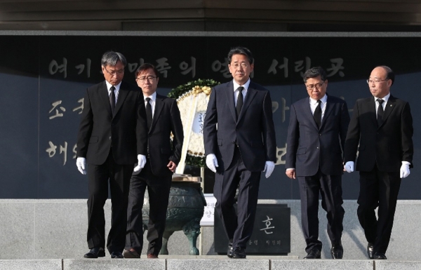 중앙) 박양우 신임 문화체육관광부 장관