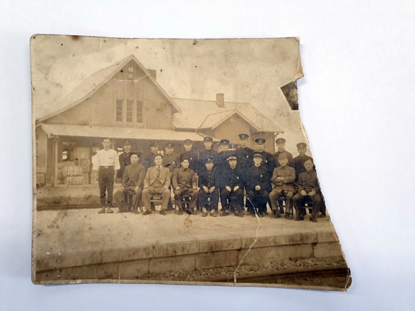 (1930년대로 추정) 양평역 직원 단체 사진