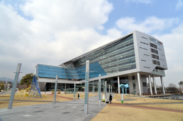 성남시청 전경