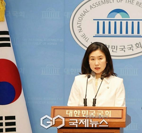 ▲국회 환경노동위원회 소속 국민의힘 김소희 의원, 26일 국회 소통관에서 기자회견을 열고, 고 오요안나 씨 사망과 관련한 고용노동부의 특별근로감독 결과를 강하게 비판하며 제도 개선 촉구  사진=고정화기자