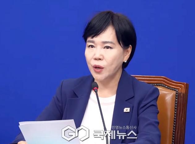 ▲전현희 더불어민주당 최고위원은 11일 오전 국회에서 열린 최고위원회의에서 김건희의 구속은 사법 정의의 시작이라고 강조하고 있다./사진=이용우 기자